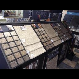 Snovak Floor Coverings: Over 35 years of expertise in carpet and hardwood installation in Youngstown, OH.