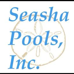 Seasha Pools specializes in custom-designed pools and spas in Texas, blending aesthetics with client needs since 1986.