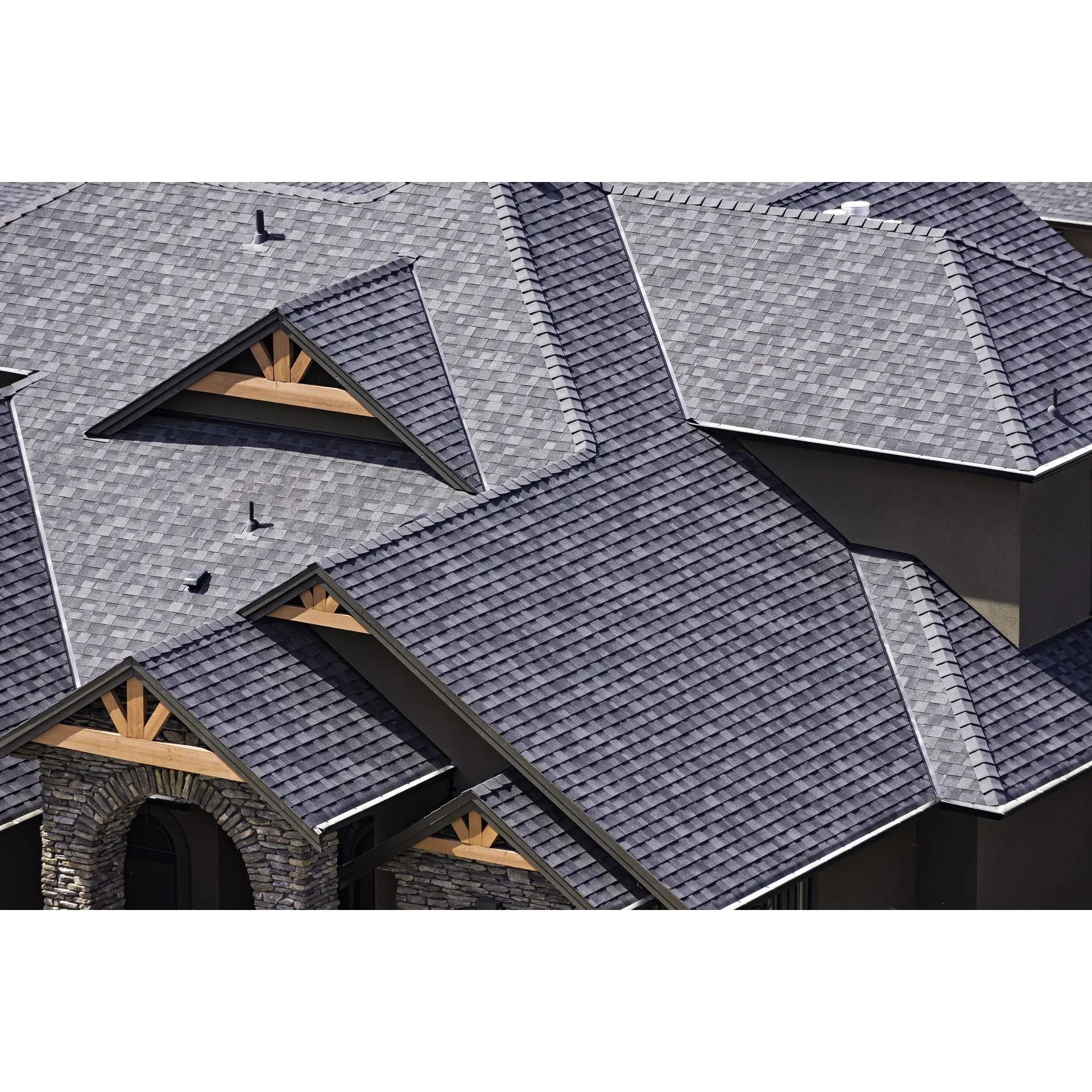 TRACEY ROOFING LLC